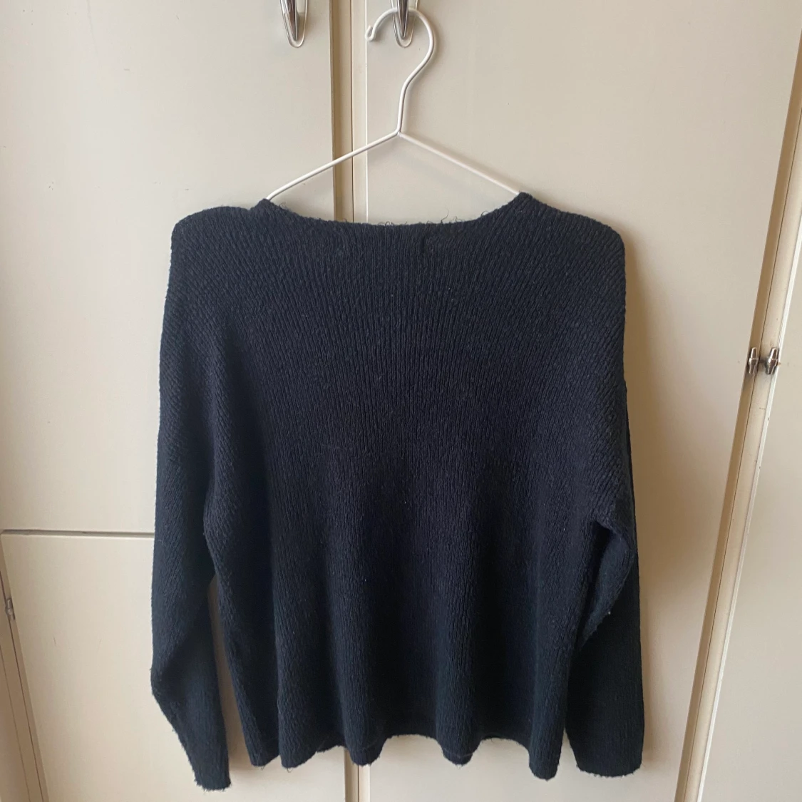 Mörkblå/svart tröja från vero moda - 90