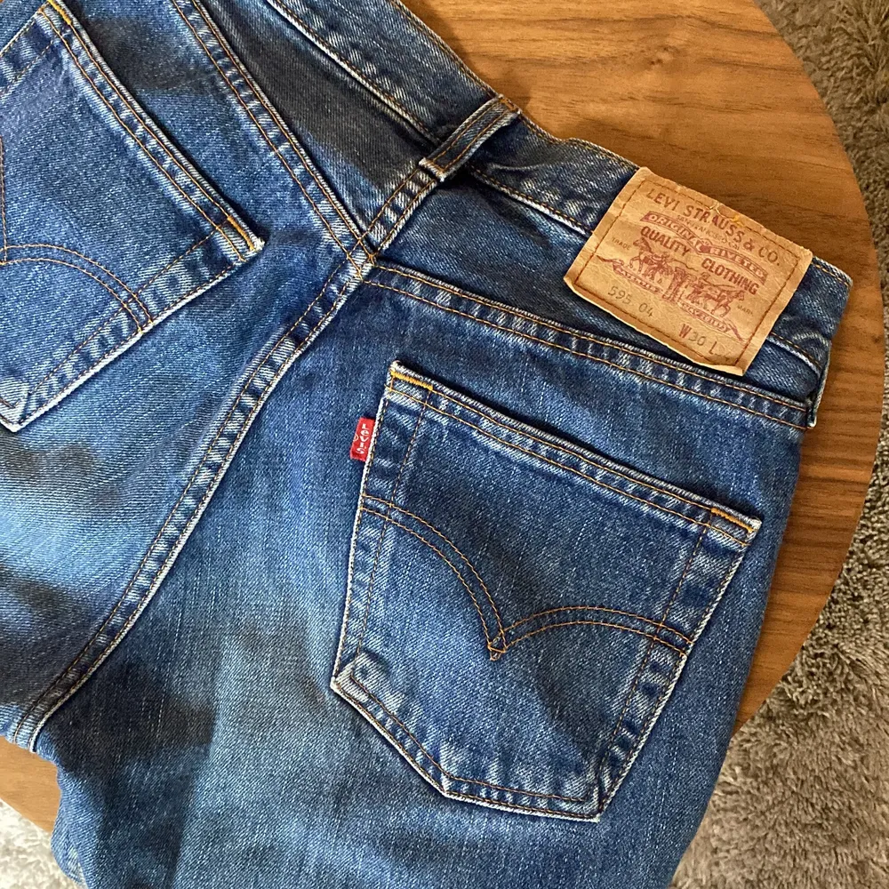 LEVIS JEANS STRAIGHT FIT. Jeans & Byxor.