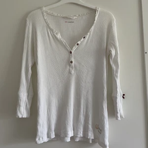 Odd Molly tröja - En jättefin Odd Molly tröja, utan tecken på användning! Storlek 2 som motsvarar en S.