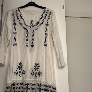 Blus sommar  - Jättefin blus 