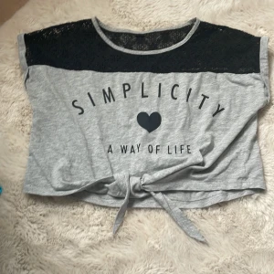 Topp - Topp med knyte där fram, skriv för fler bilder