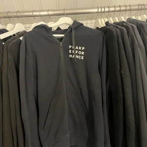 Peak performance hoodie  - Peak performance hoodie med dragkedja 