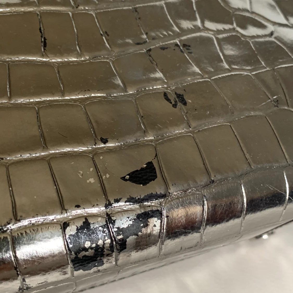 Michael Kors silvrig väska - 90