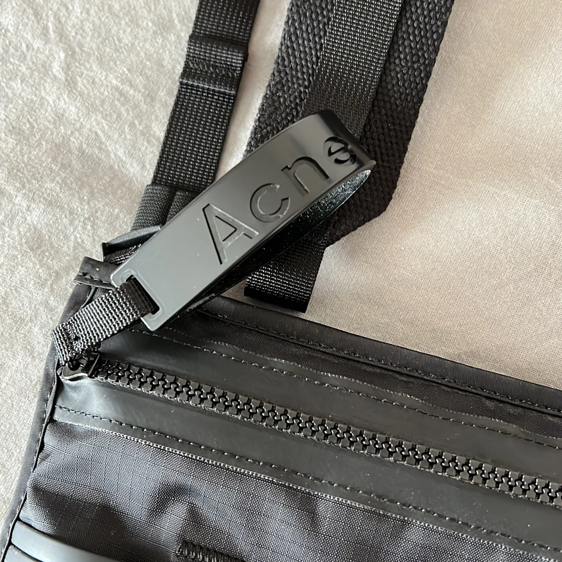 ACNE CRISSBODY BAG  - 90