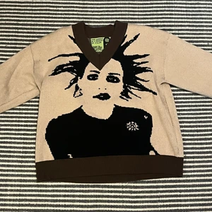 Atelier, stickad tröja - Säljer min ascoola stickade madebyateliertröja. Den är i väldigt fint skick. Köptes för ett halvår sen, och har ej använts mycket. Köptes för 1200kr