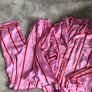 Pyjamas - Pyjamas strl XS/S, fint skick. 