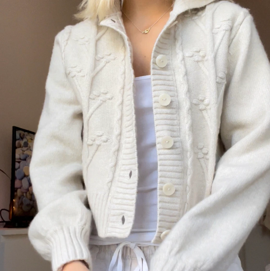 Finstickad kofta  - 90