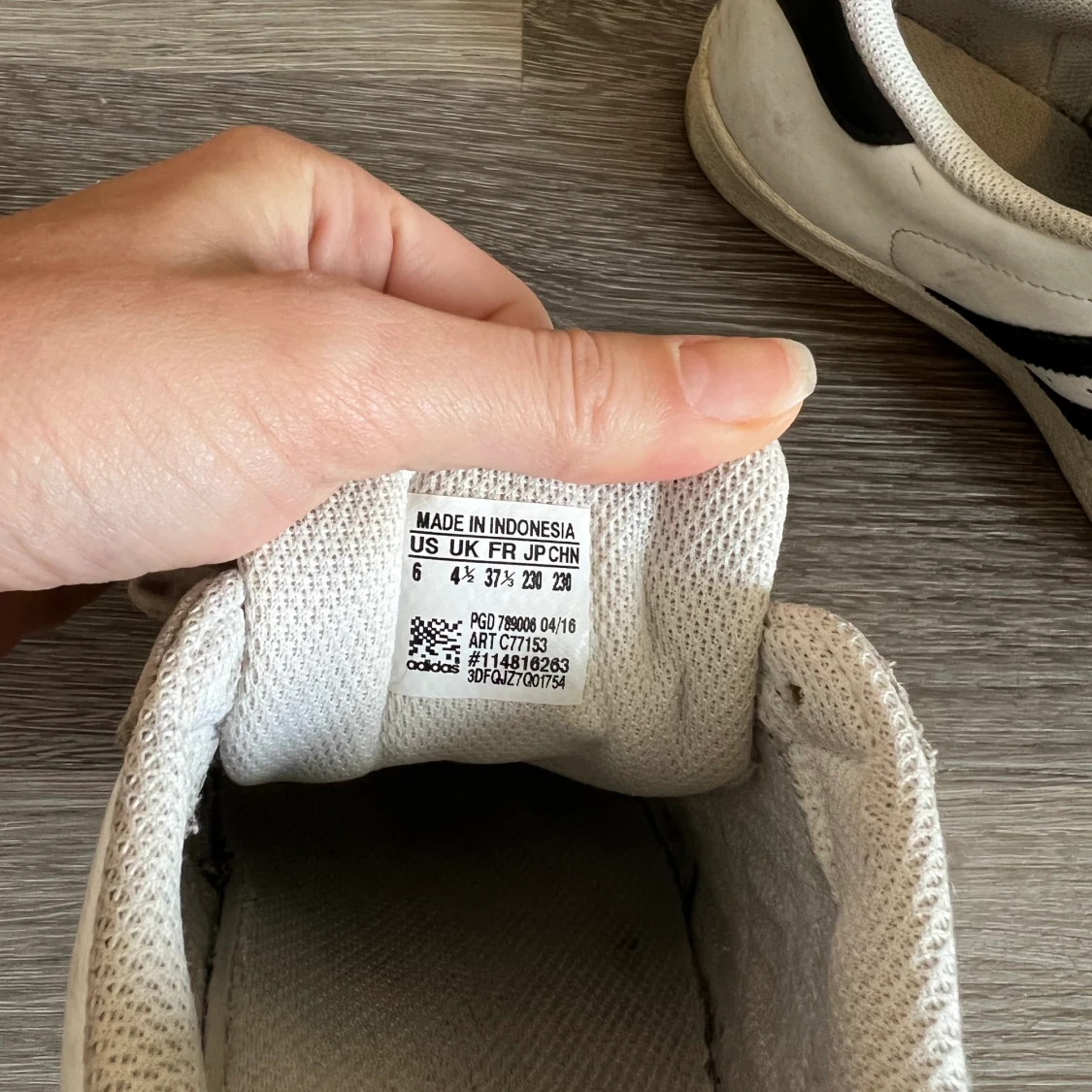 Adidas superstar sz 37 - 90