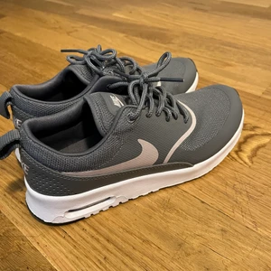 Nike thea - Använda 1 gång
