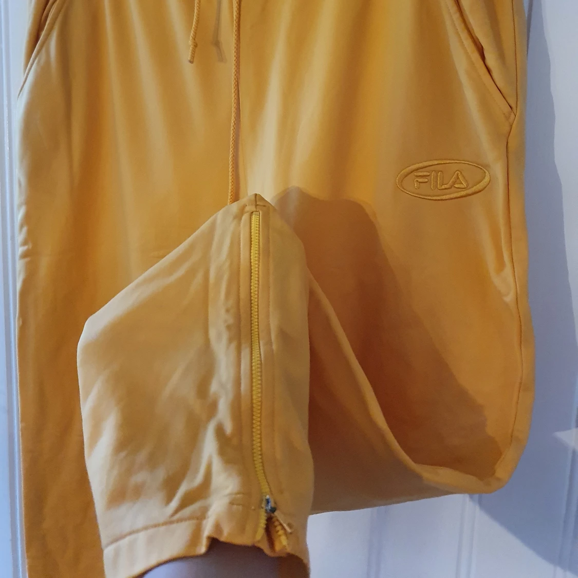 Mjukisbyxor gula FILA st XL - 90