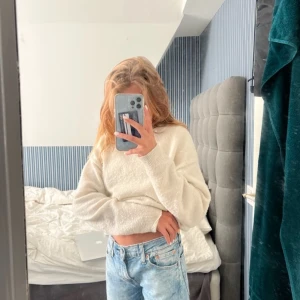 Ljusblåa jeans  - Ett par ljusblåa jeans från Levis. I superbra skick 💗 köpte den för 1500 kr och säljer för 599