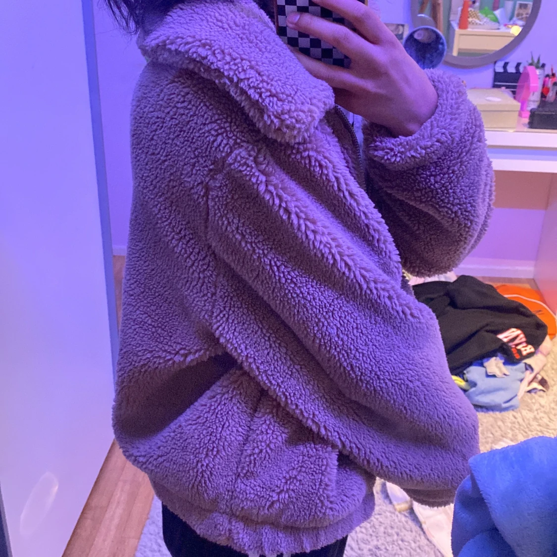 Brun pälsjacka storlek M  - 90