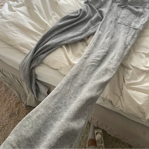 Juicy byxor  - Inget fel alls!! Lägger ut dom igen 