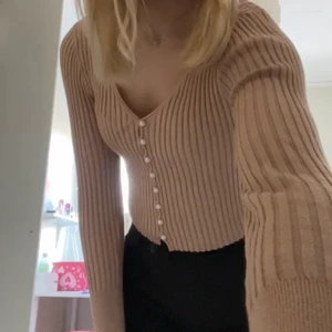Ribbad tröja - Ribbad tröja. Storlek 36. Frakt 39kr spårbar 💘