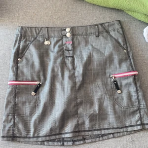 kjol - fin kjol fina detaljer