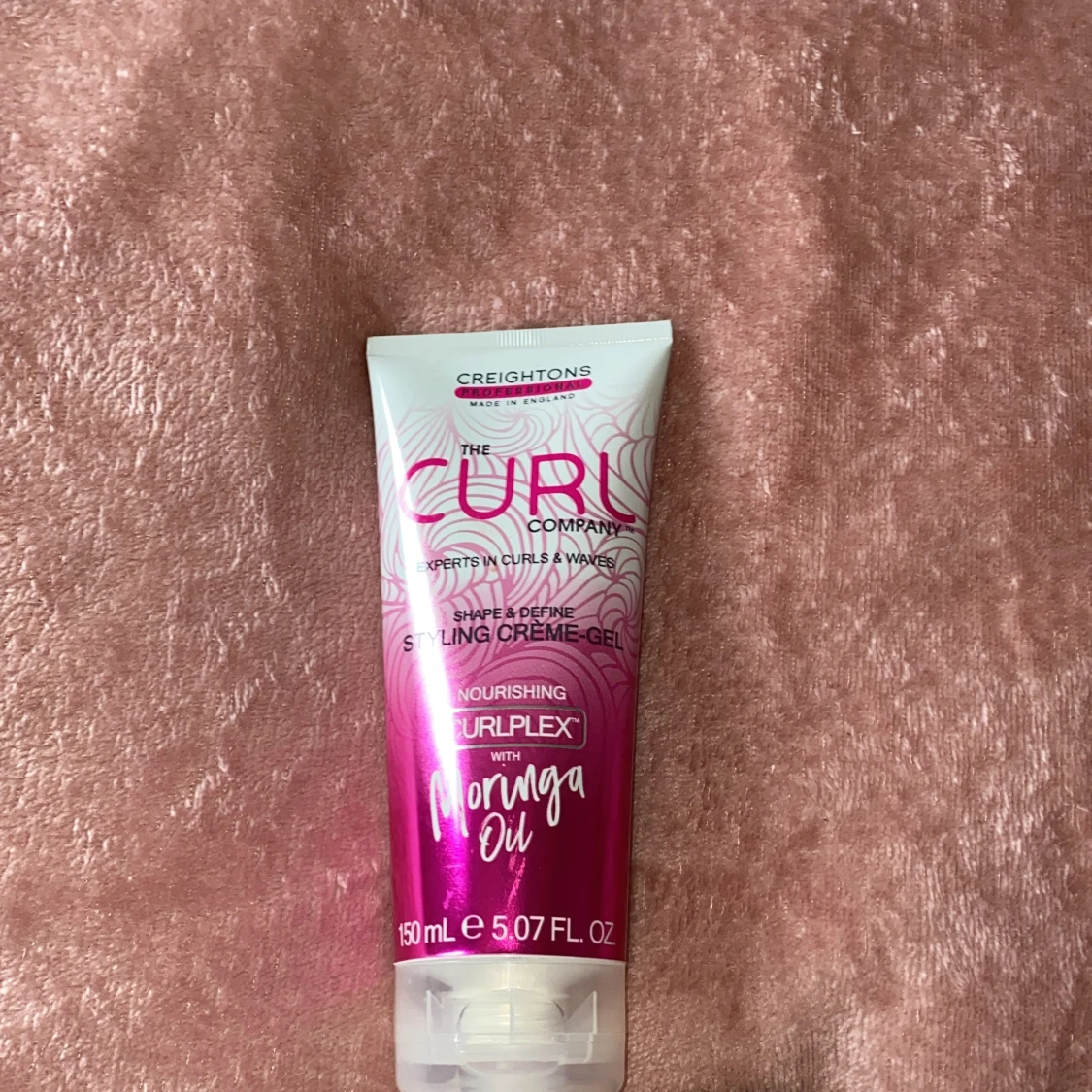 Gelé kräm för lockigt/ som vill ha lockigt hår  - 90