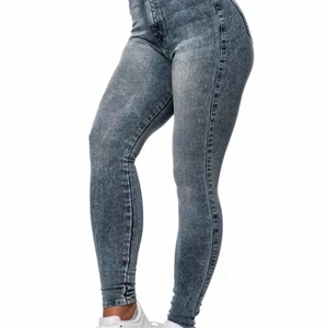 Fitejans 360 HW - Acid wash - Skönaste jeansen på marknaden 🤍 Gå efter midjemåttet så kommer dessa att sitta som en smäck (70-75 cm). Sparsamt använda. 