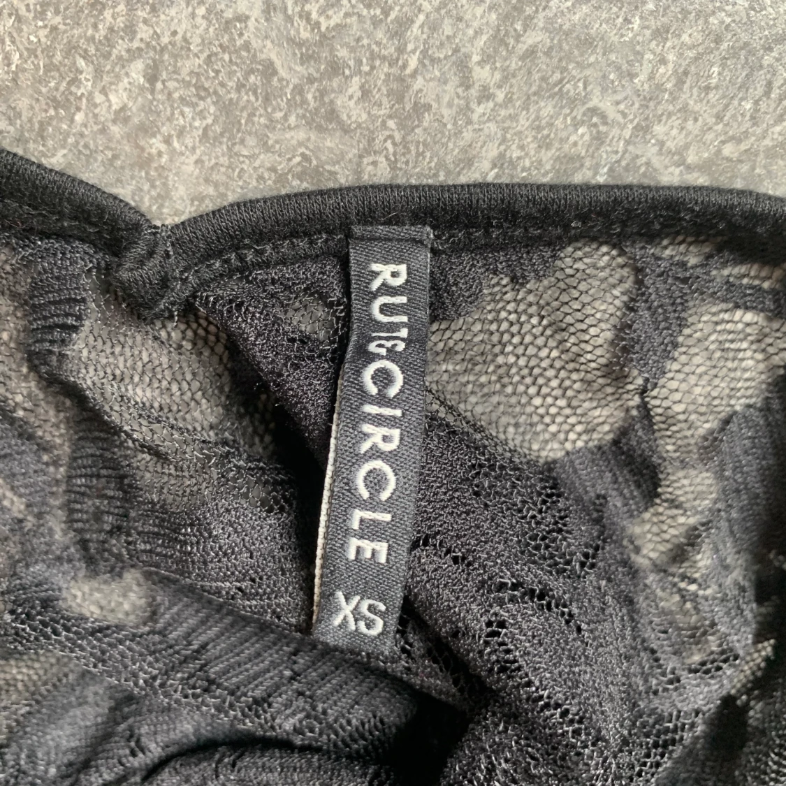 Svart body storlek xs  - 90