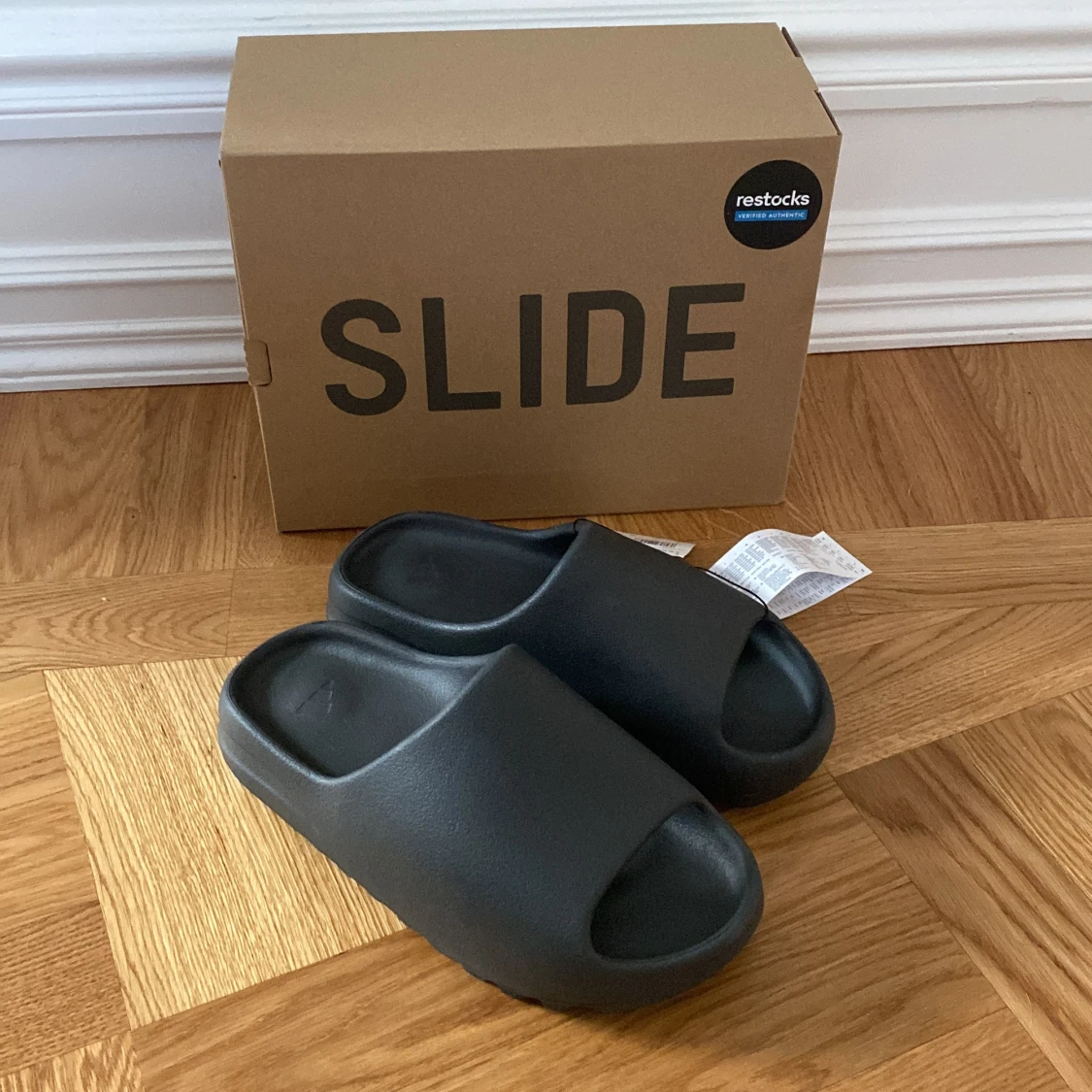 Yeezy Slide Onyx