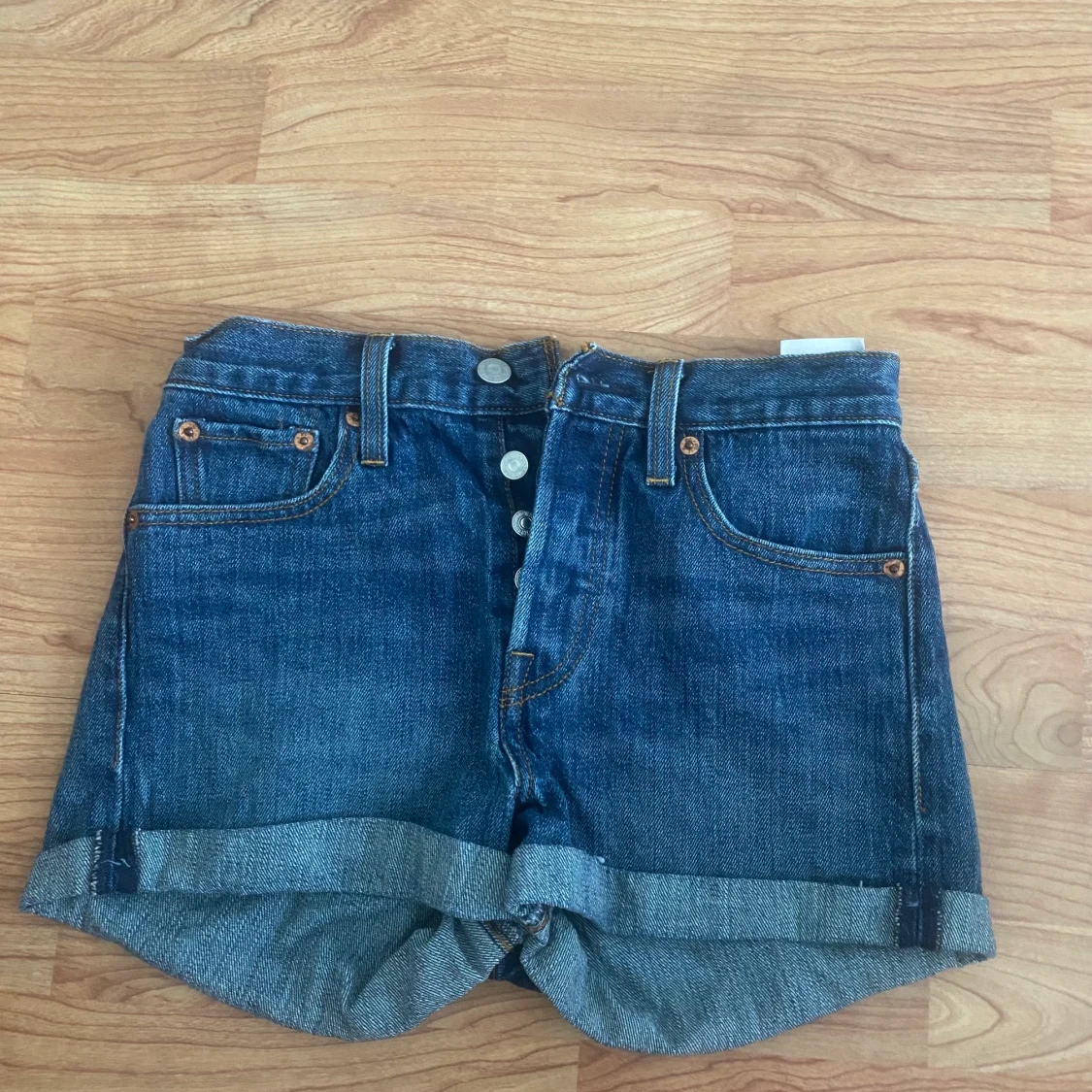 Levi’s shorts - 90
