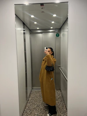 Stand Studio kappa - Storlek M