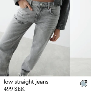 Lågmidjade jeans - Säljer mina gråa jättefina lågmidjade jeans ifrån gina tricot. Dom är bara använda några få gånger och är i jättefint skick! 🩵