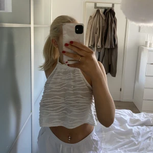 Linne - Fin vitt linne, i väldigt bra skick!