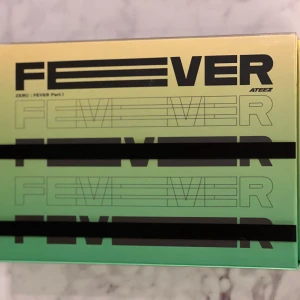 Zero: Fever part.1 - Ateez - Säljer mitt ateez zero: fever part.1 album! allt följer med:) 