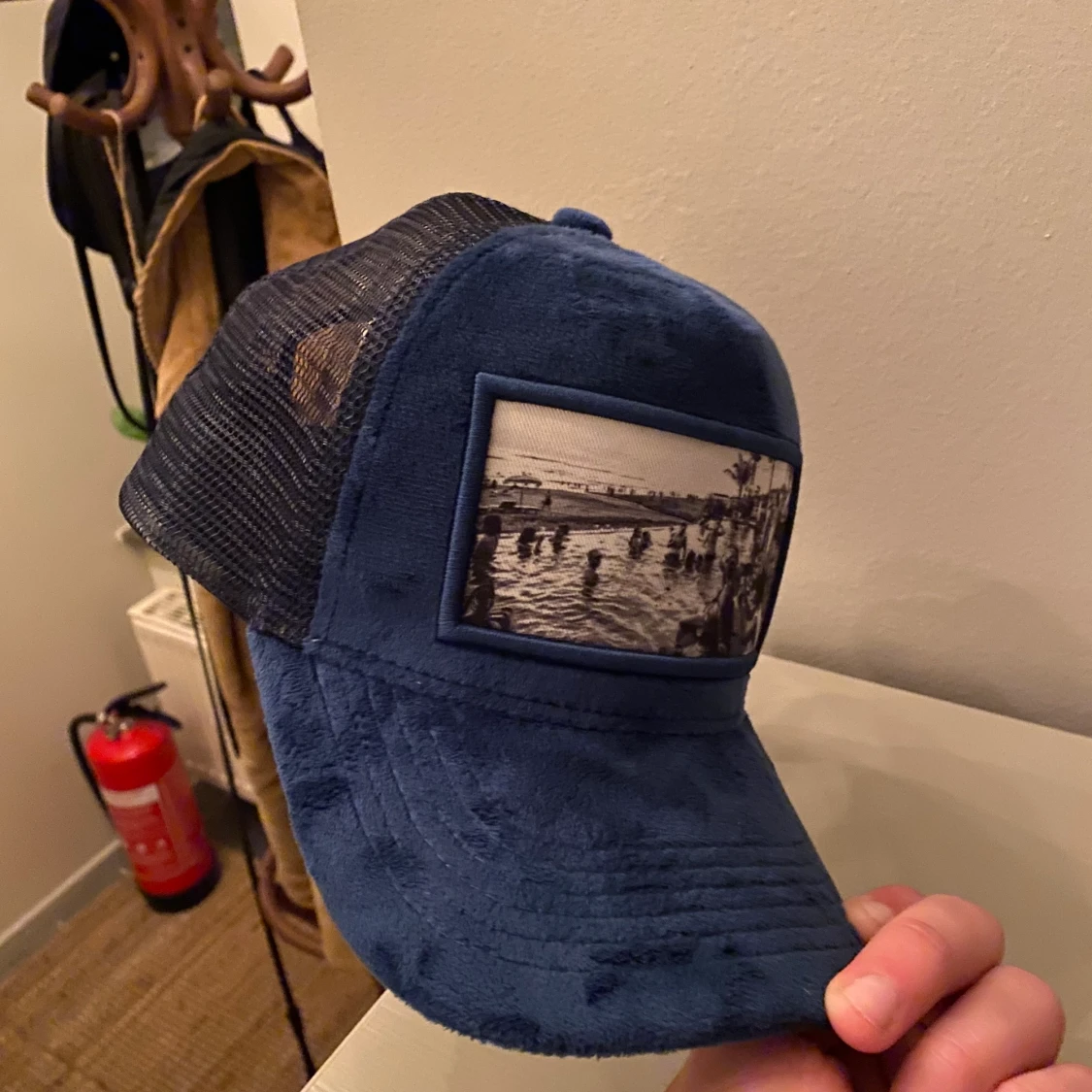 Emiliopendenza keps - 91