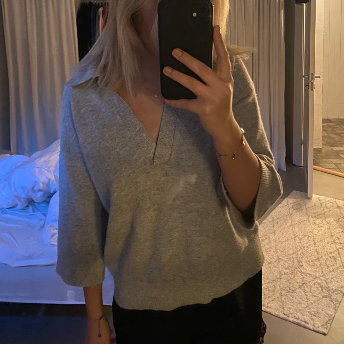 Stickad hm tröja  - 90