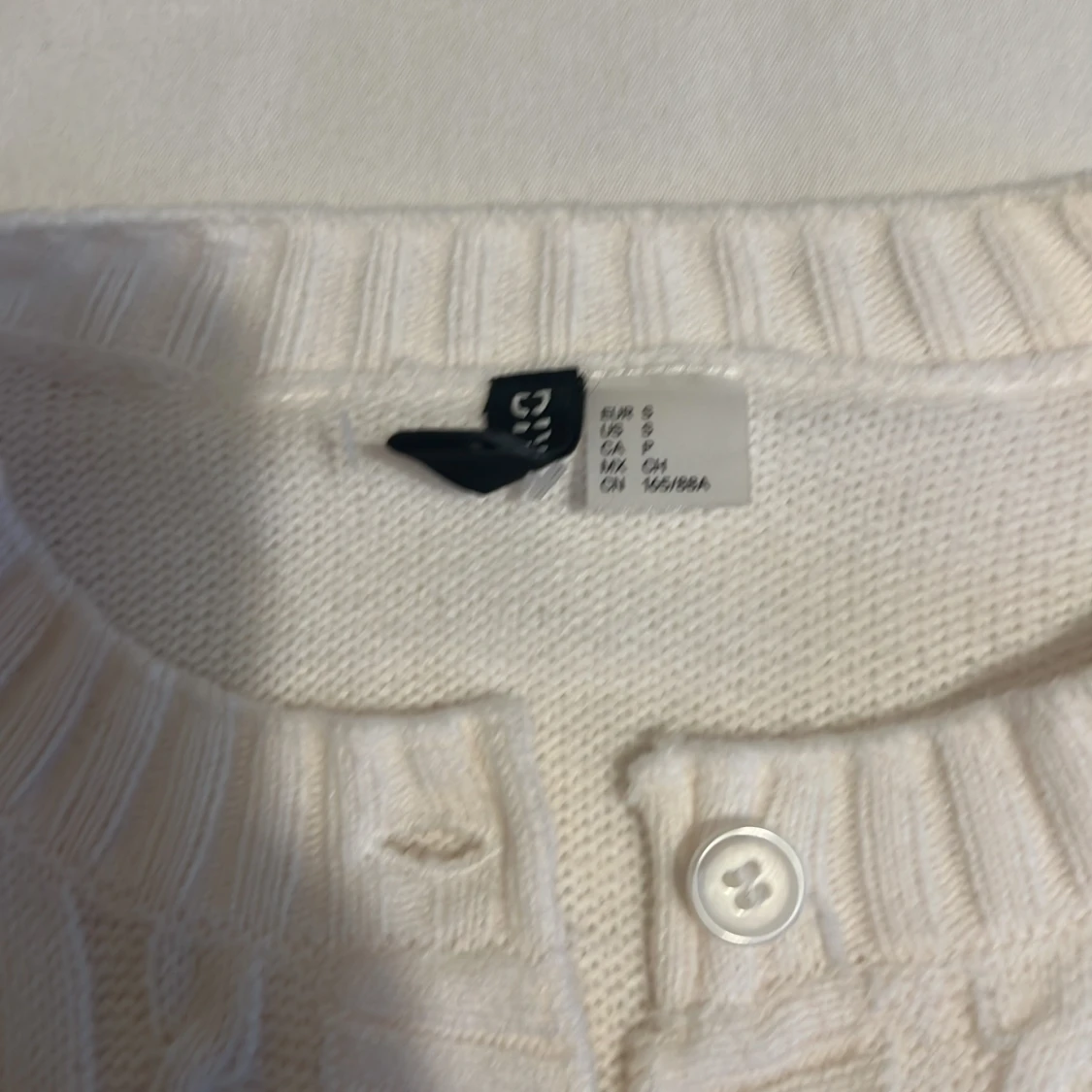 Hm stickat kofta storlek S - 90