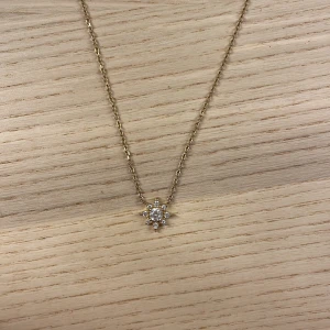 Halsband - Superfint guldhalsband från Bianca ingrossos kollektion för guldfynd. Superfint skick! 💖