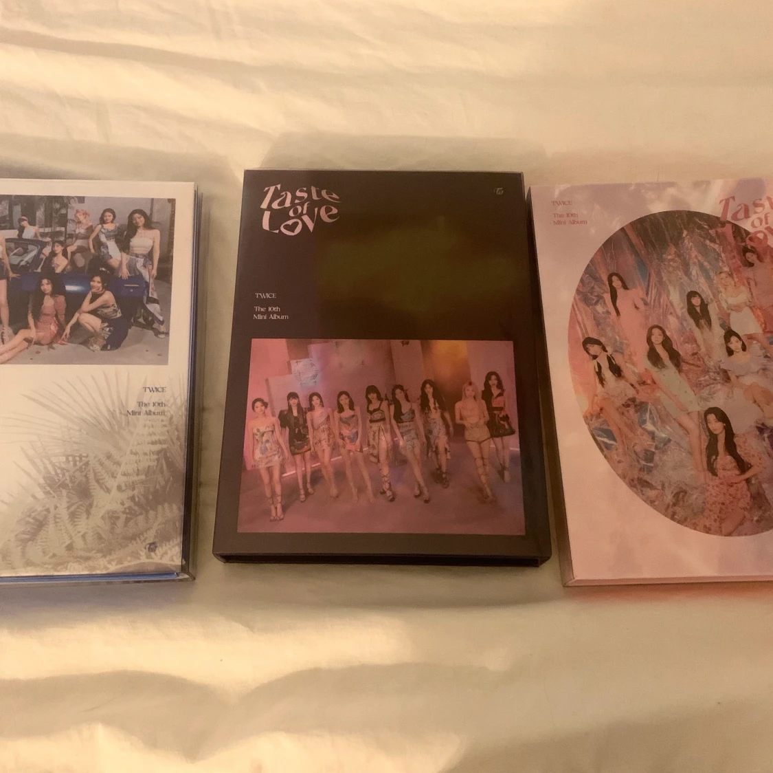 KPOP TWICE Taste of Love