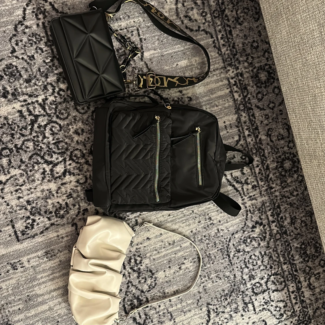 Tre helt oanvända väskor!