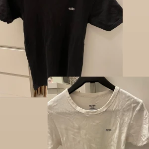 Hugoboss tshirt  - Välanvända därav billiga priset, Ni får båda två för priset💓