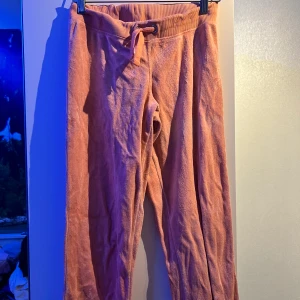 mjukis byxor - Skriv privat för intresse