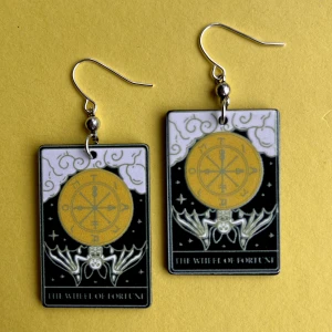 Tarotkort örhängen 💛 - Nickelfria krokar och fri frakt 💛