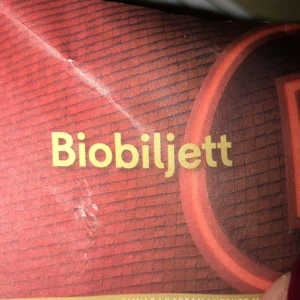 Biobiljett 1st - Vann den men kommer inte hinna använda så om någon tänkte gå på bio innan 13:de mars för lite billigare så! Jag har för mig att man kan boka online med koden som finns på biljetten. Klicka ej på köp direk, skicka mig ett pm först gärna! 