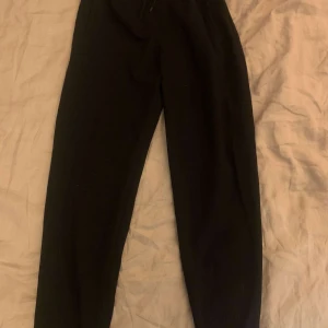 Kostymbyxor - Ett par kostymbyxor midwaist/high, i hyfsat fint skick