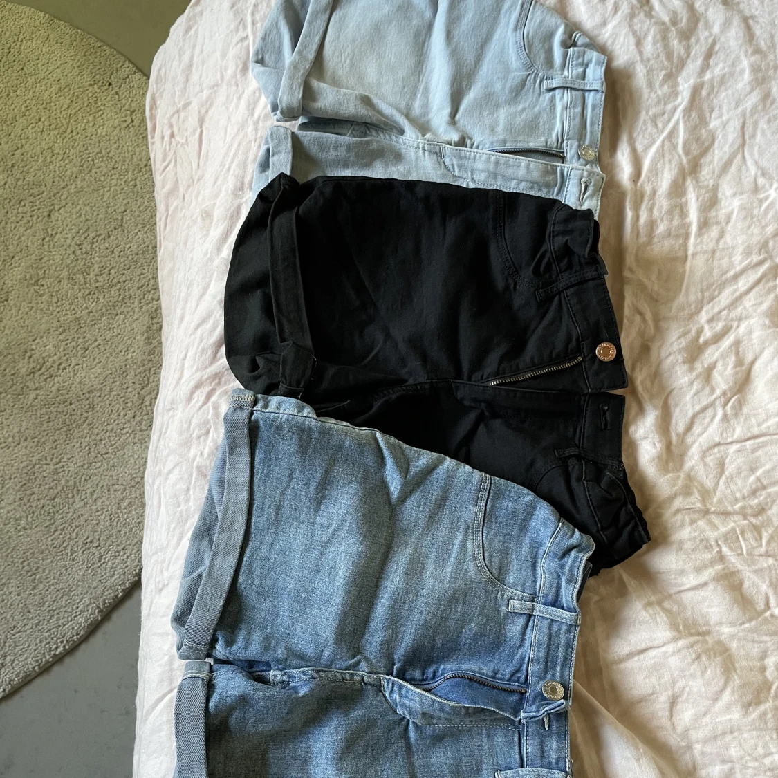 3 par jeansshorts  - 90