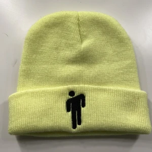 Mössa - Billie Eilish mössa. Använd fåtal gånger