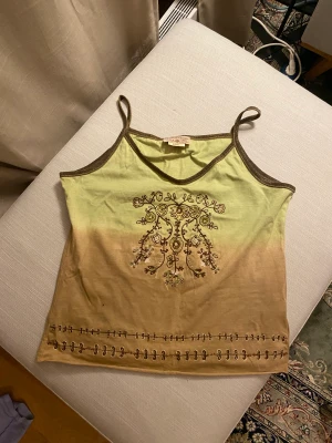 Vintage linne - Passar s-m! (Frakt tillkommer)