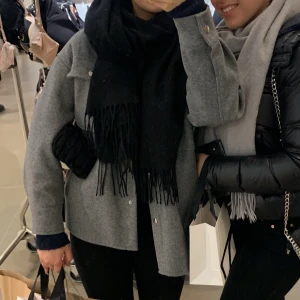 Kappa - Säljer denna fina kappa från zara som är slutsåld💞 nyligen köpt för någon månad sedan