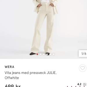 Fina jeans köpa på Åhléns från märket Wera❤️ midjemått 78 innerbenslängd 79
