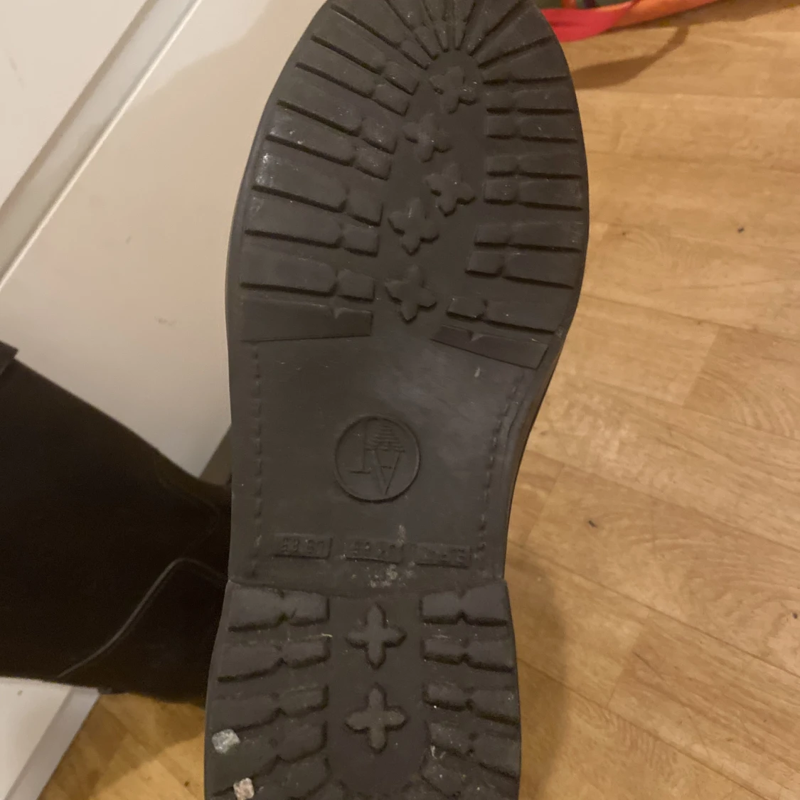 Emporio Armani gummistövlar  - 91