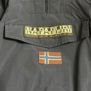 NAPAPIJAI jacka  - Har använt den några gånger.