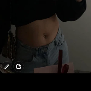 Zara jeans  - Säljer mina populära zara jeans som använda en gång! 😇 super sköna! 