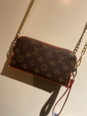 LW väska  - Fin kopia av LW väska. Oanvänd. 