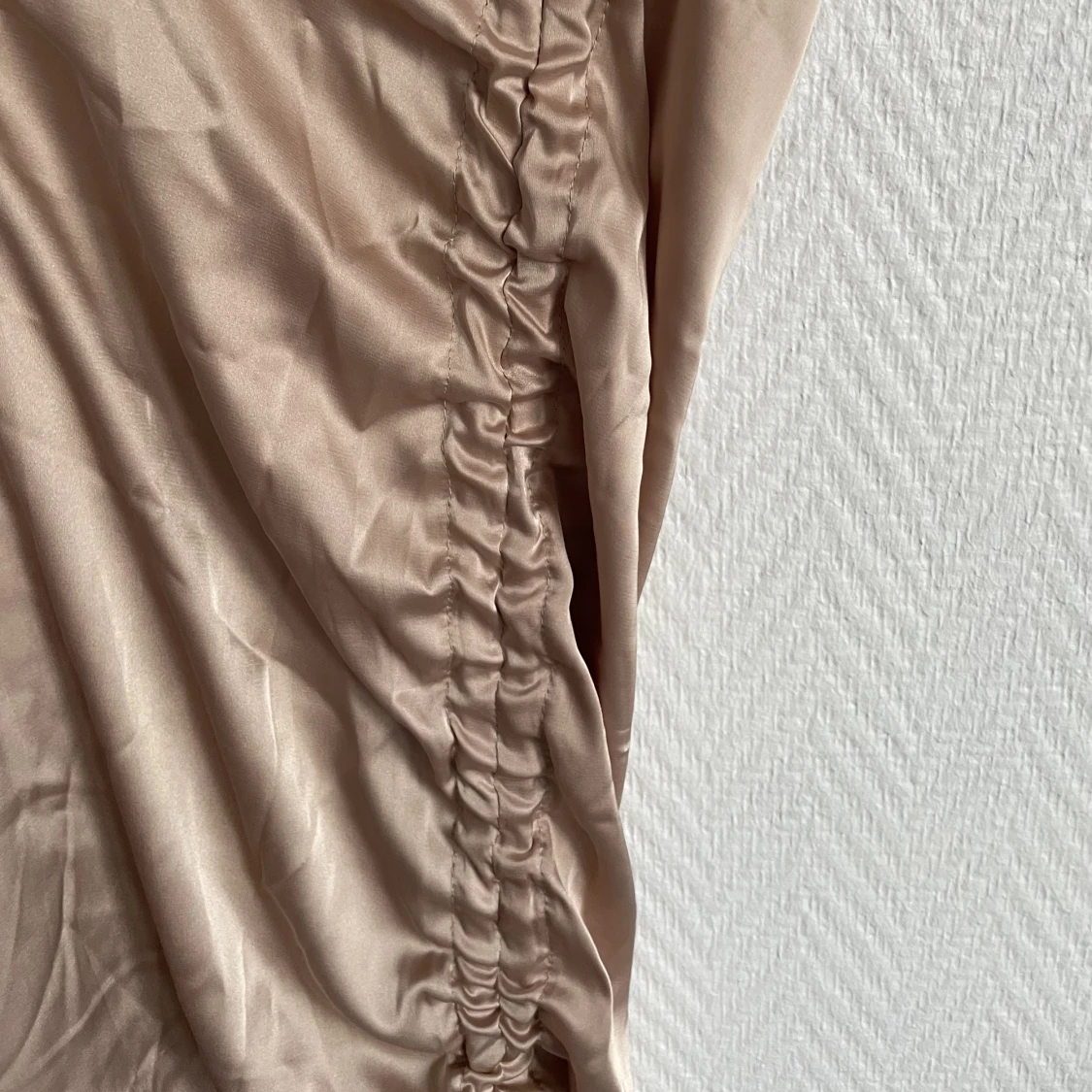 Beige klänning  - 90