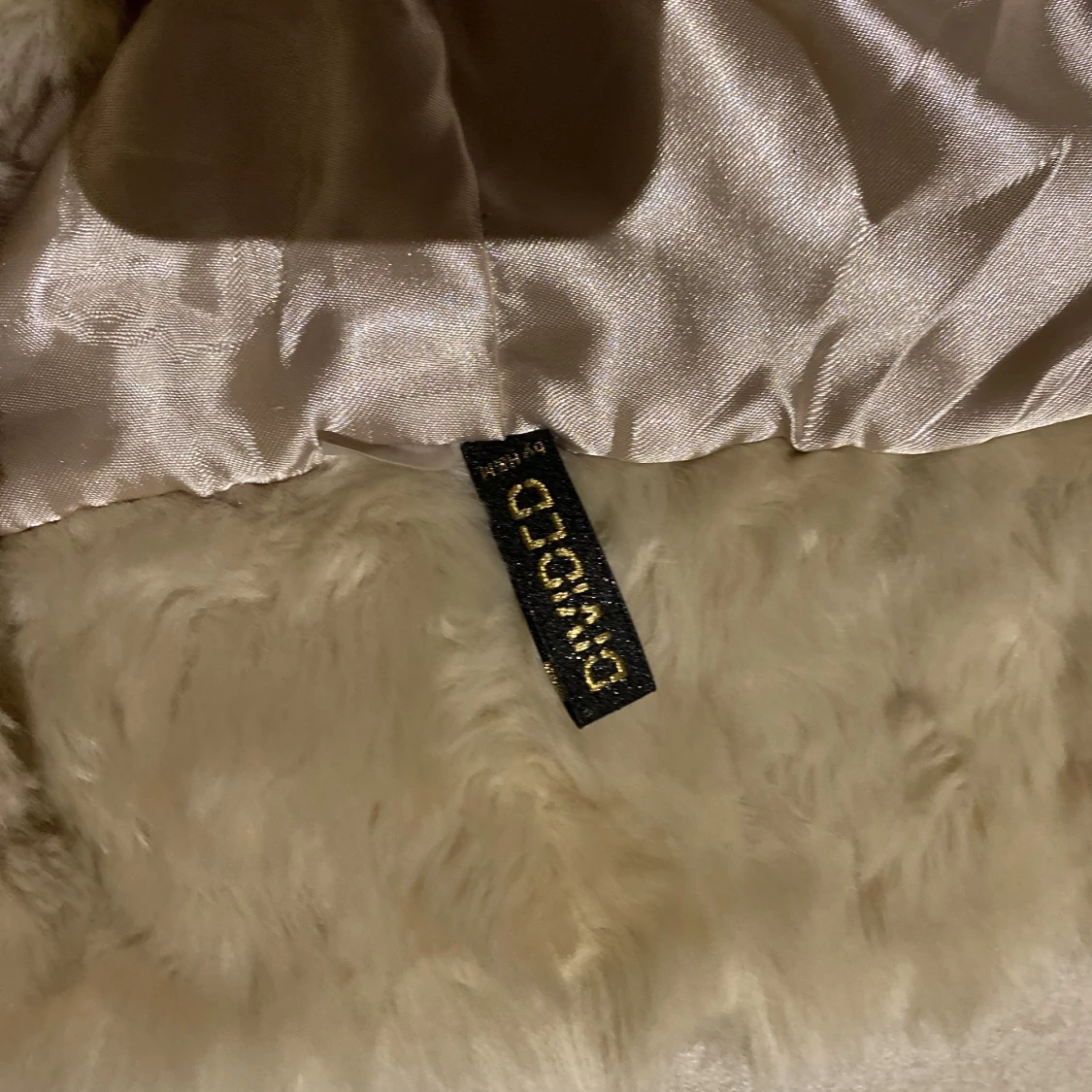 Vit pälsjacka  - 90